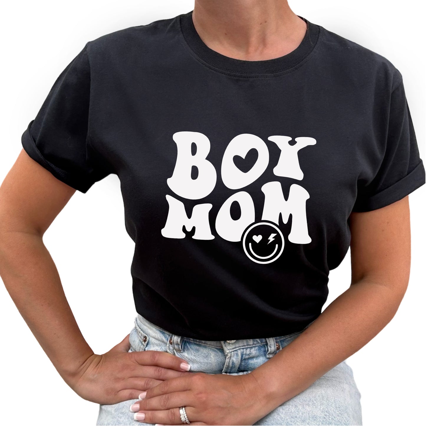 Boy Mom T-shirt – Med Smiley-Lovely Text