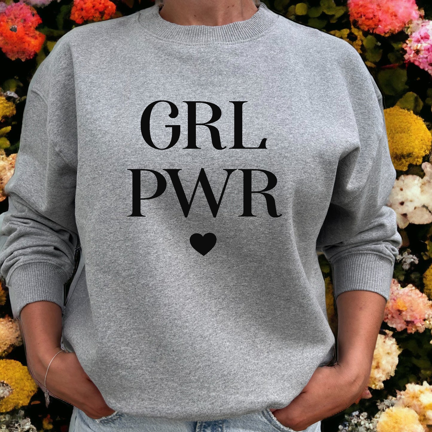 GRL PWR Tröja-Lovely Text