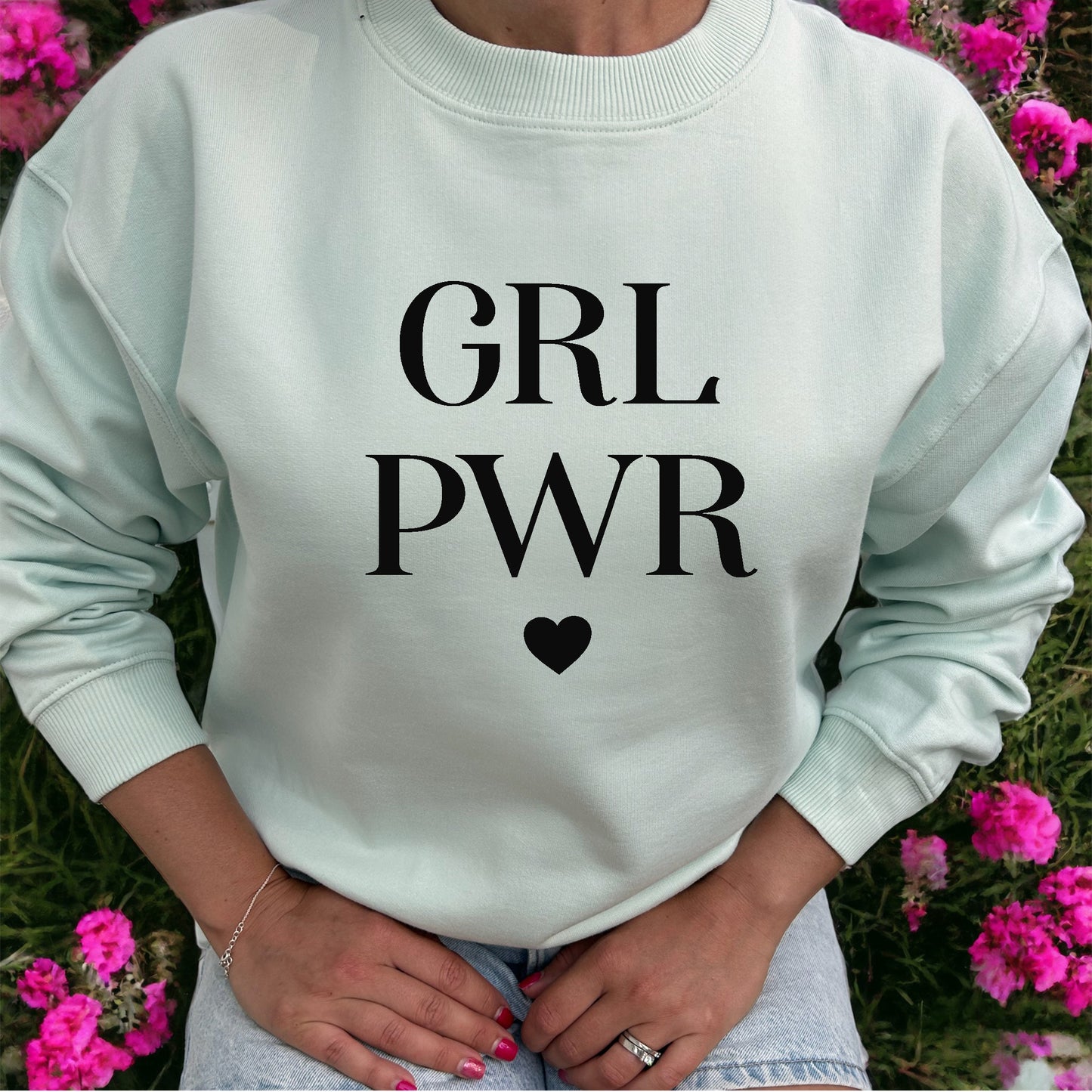 GRL PWR Tröja-Lovely Text