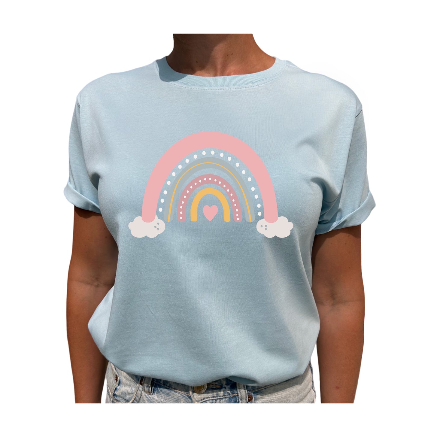 Regnbåge på Moln – Sprid Färg & Glädje T-shirt