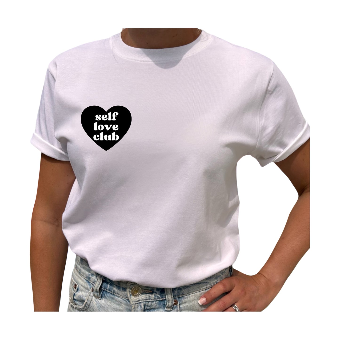 Self Love Club i Litet Hjärta – Kärlek i Små Detaljer T-shirt-Lovely Text