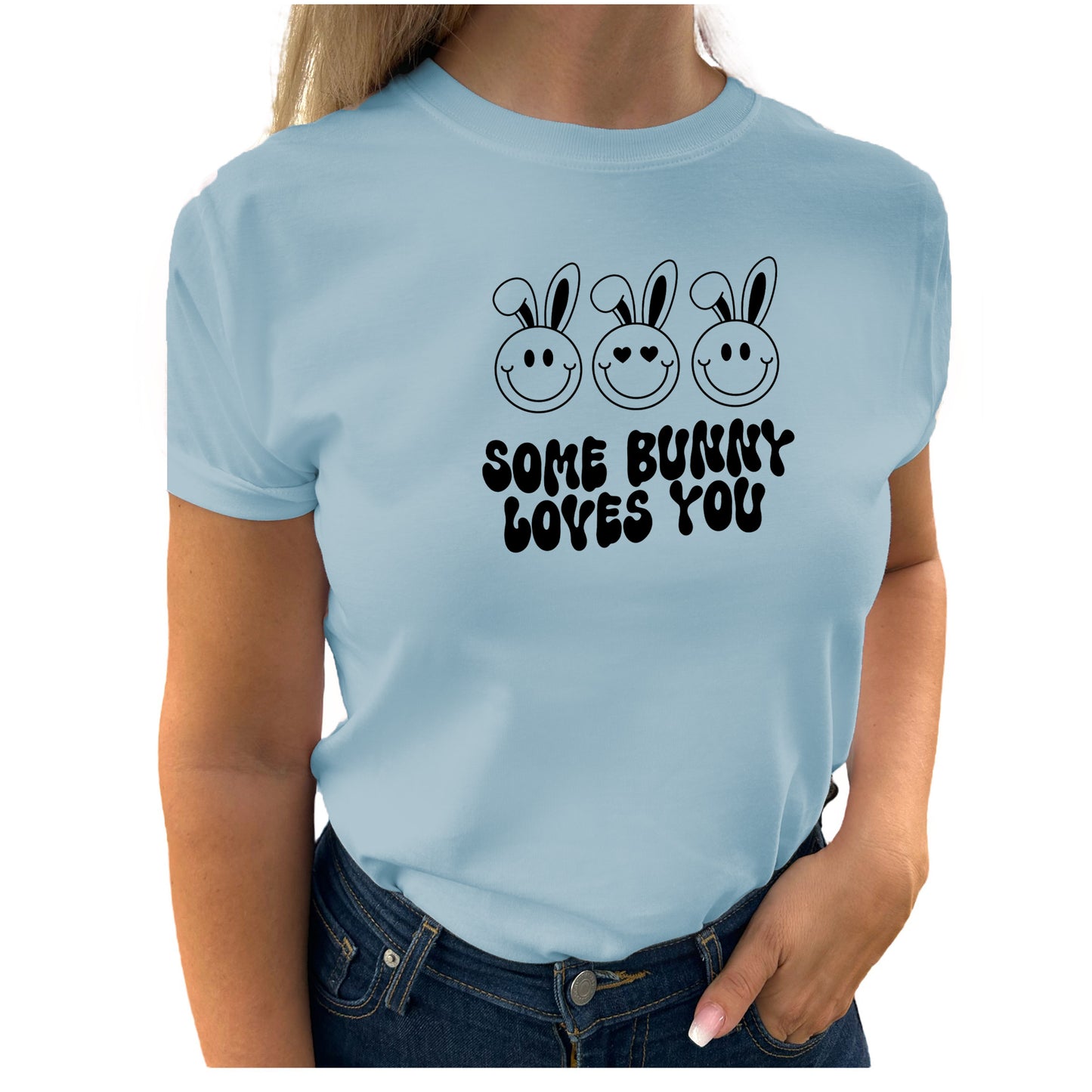 Söt och Kramig T-shirt: Some Bunny Loves You-Lovely Text
