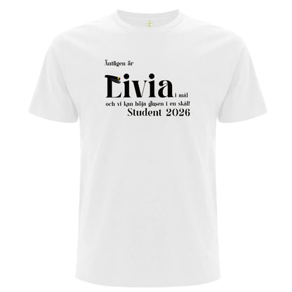 Äntligen är [Namn] student 2026 – Unisex T-shirt