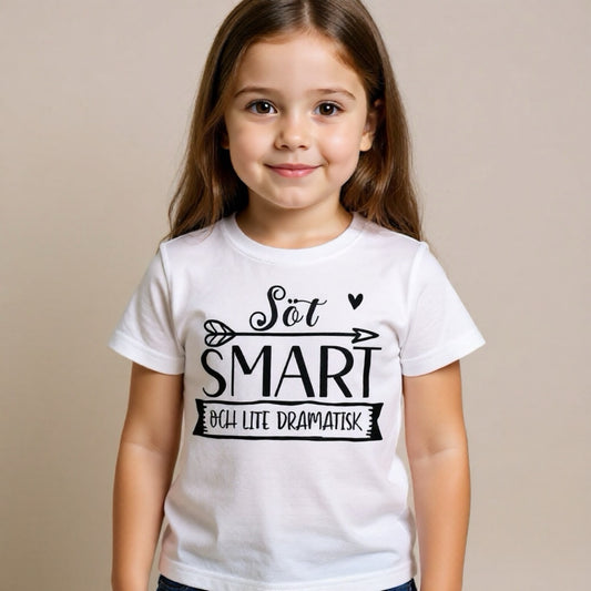 Söt, smart och lite dramatisk – T-shirt barn