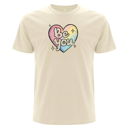 Be You – Pride T-shirt med regnbågshjärta (Unisex)-Lovely Text