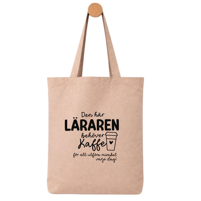 Tygpåse – Den här pedagogen / läraren behöver kaffe