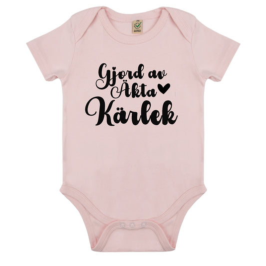 Gjord av Äkta Kärlek Babybody Nyfödd-Lovely Text