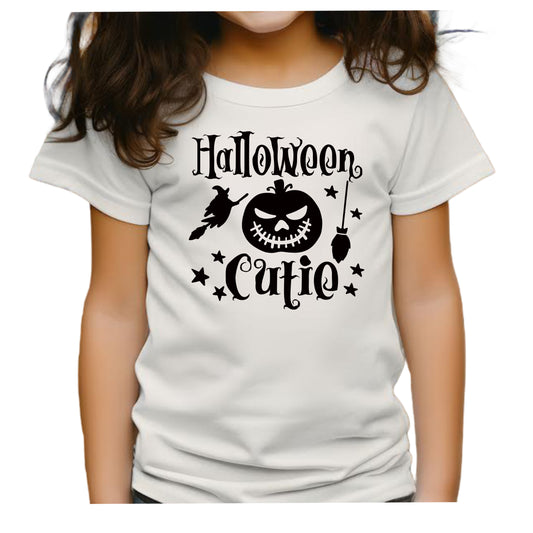 Cutie Halloween T-shirt Barn