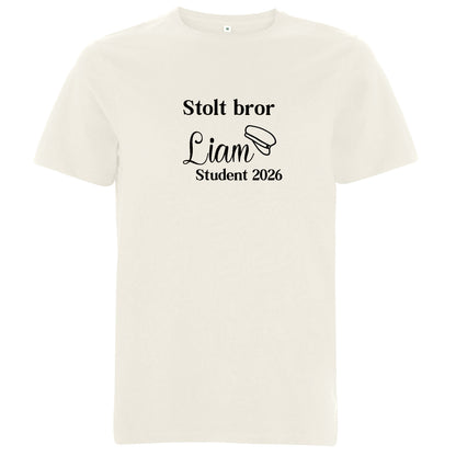 Stolt [titel] – Student med namn – Unisex T-shirt
